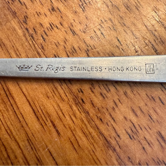 Vintage St. Regis Stainless Flatware Dinner Spoon Rose Leaves Floral Cottage - Picture 3 of 12